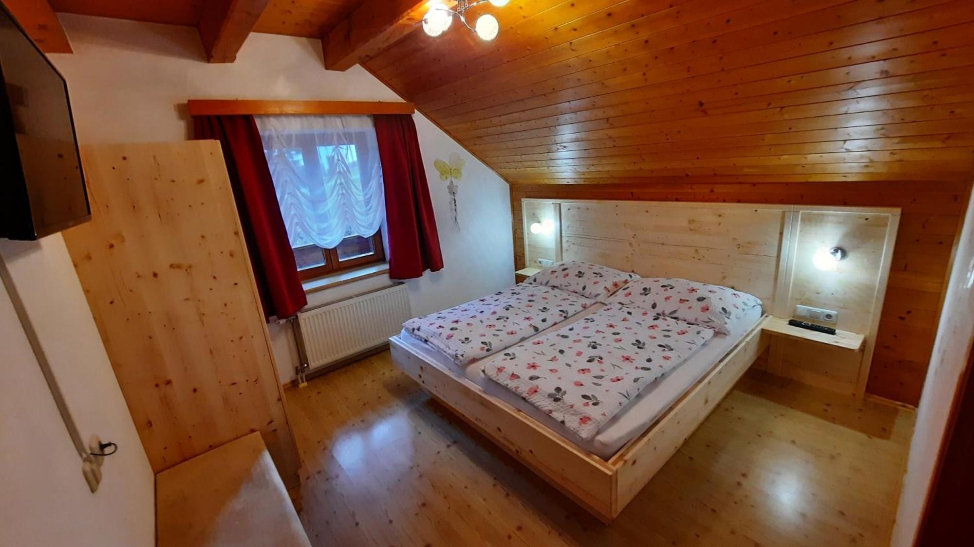 Urlaub Am Bauernhof Gaenser Sankt Peter am Kammersberg Exterior foto